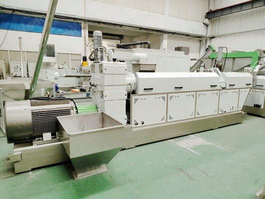 HDPEplasticpelletsmaking machine (3)