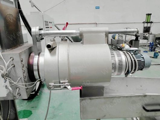 HDPEplasticpelletsmaking machine (7)