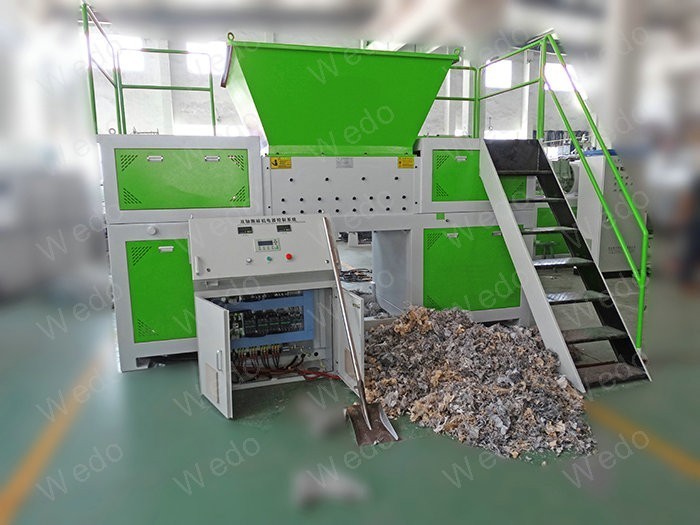 Double Shaft Plastic Shredder Machine